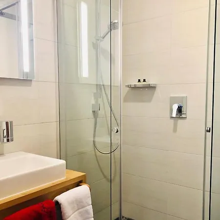 Arlberg Mountain * Pettneu am Arlberg