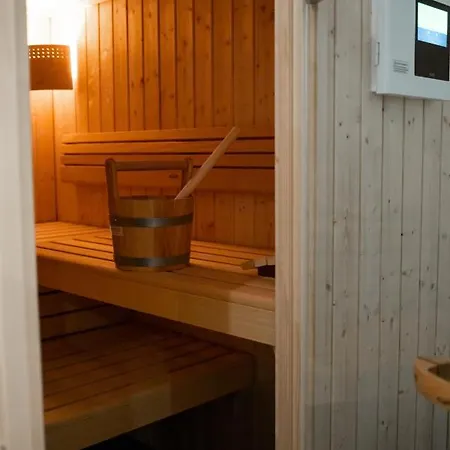 Arlberg Mountain Apartment *